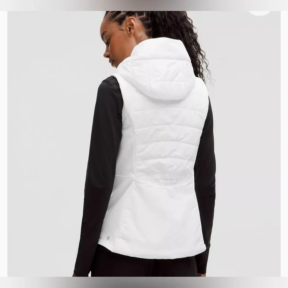 Lululemon Another Mile Vest in White